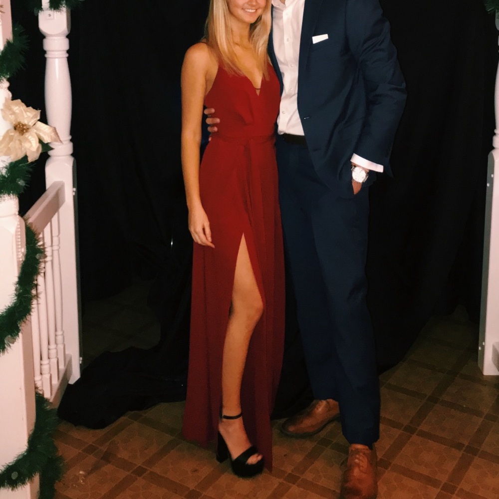 Forever 21 WORN ONCE maroon jumpsuit